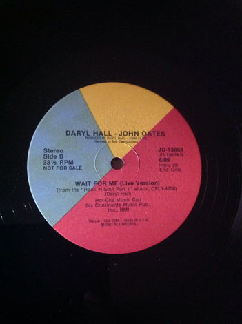 Hall And Oates - Say It Isn't  So/Wait For Me(Live Vers...