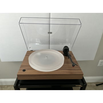 Pro-Ject X2 with Sumiko Moonstone cartridge