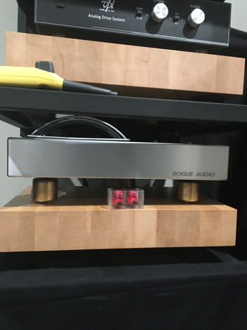 Rogue Audio Ares Phono