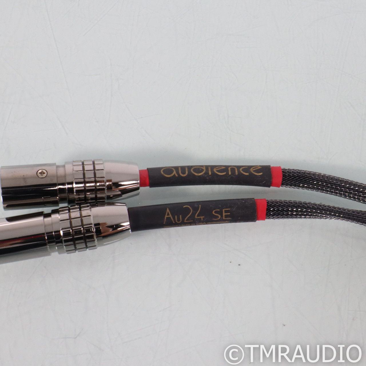 Audience Au24 SE XLR Cables; 1.5m Pair Balanced Interco... 4