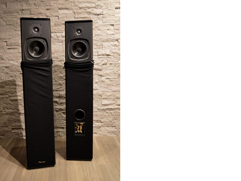 Mirage om 10 speakers hot sale