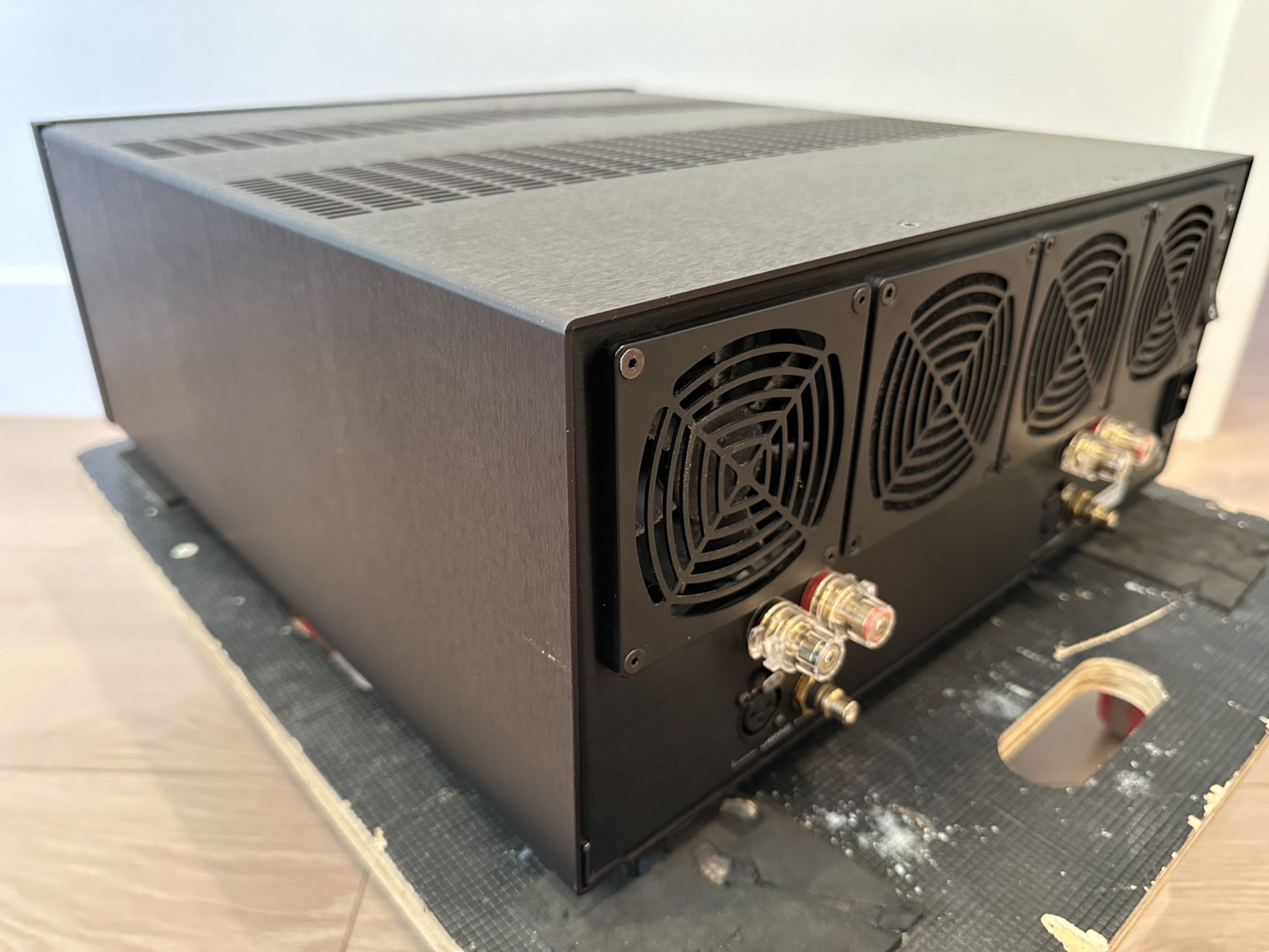 Krell Duo 175 XD Stereo Power Amplifier Black EXCELLENT 12