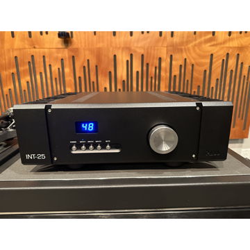 Pass Labs INT-25 Integrated (BLACK! - OPEN BOX)