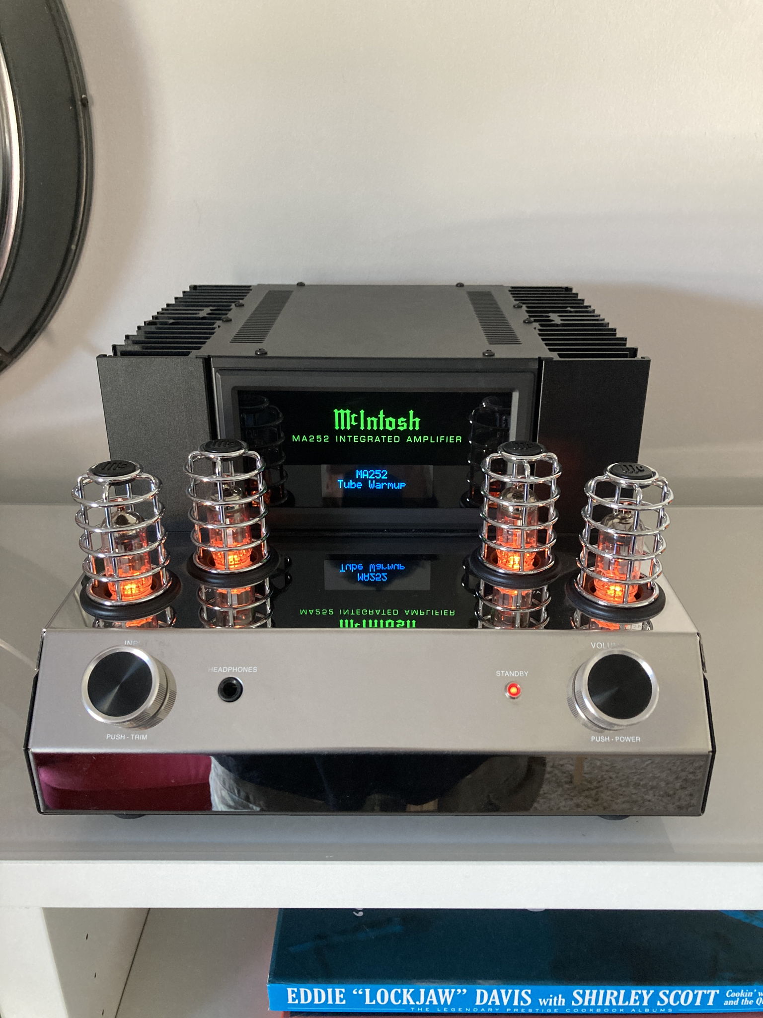 McIntosh  MA252 3