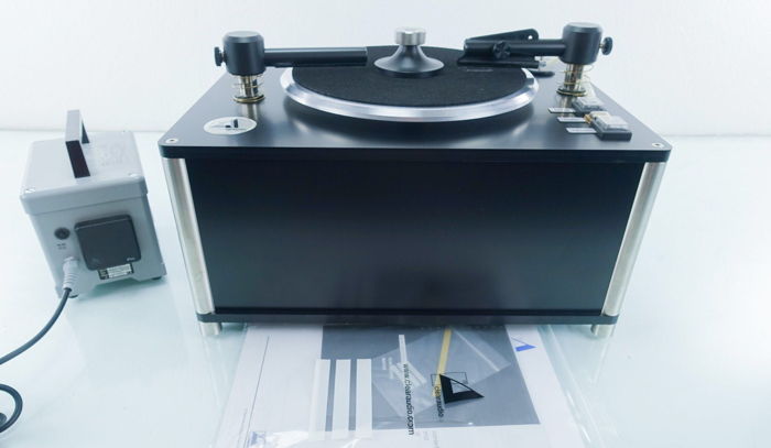 Clearaudio Matrix Transparent Record Cleaning Machine