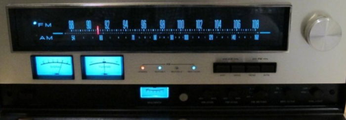 Accuphase T-100