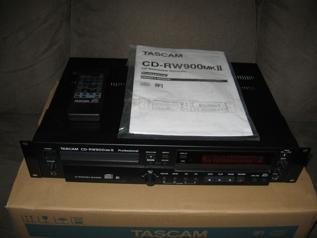 Tascam CD-RW900 MKII