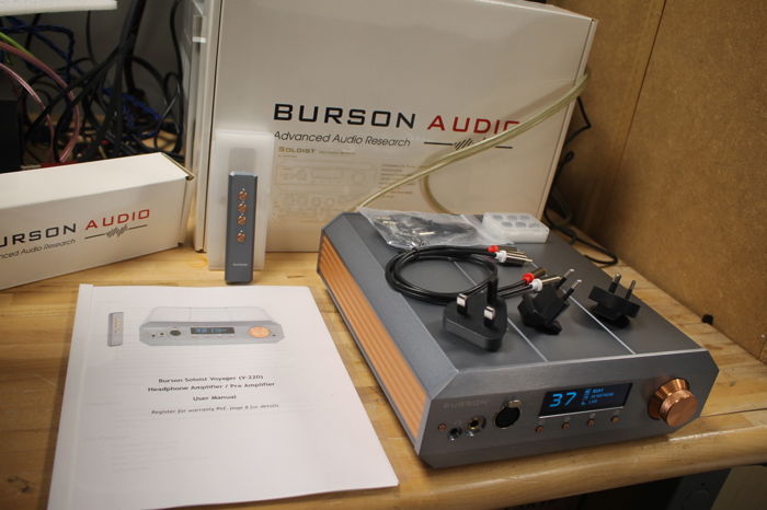 Burson Soloist Voyager (Model V-220) Headphone Amplifie...