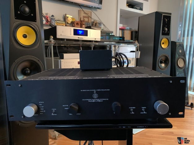 Counterpoint SA3000 tube hybrid preamp with MM and MC p...