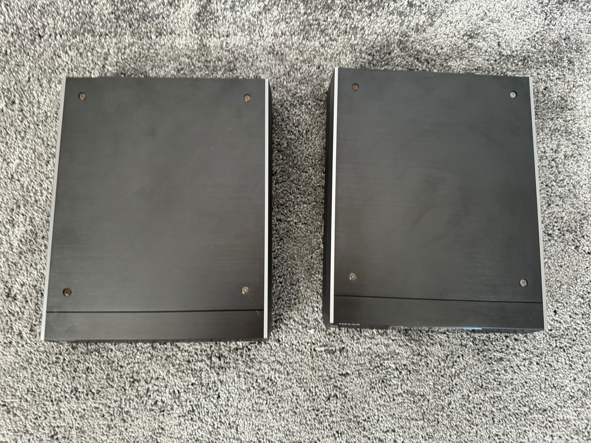 Melco N10 H30 High End server + streamer 6