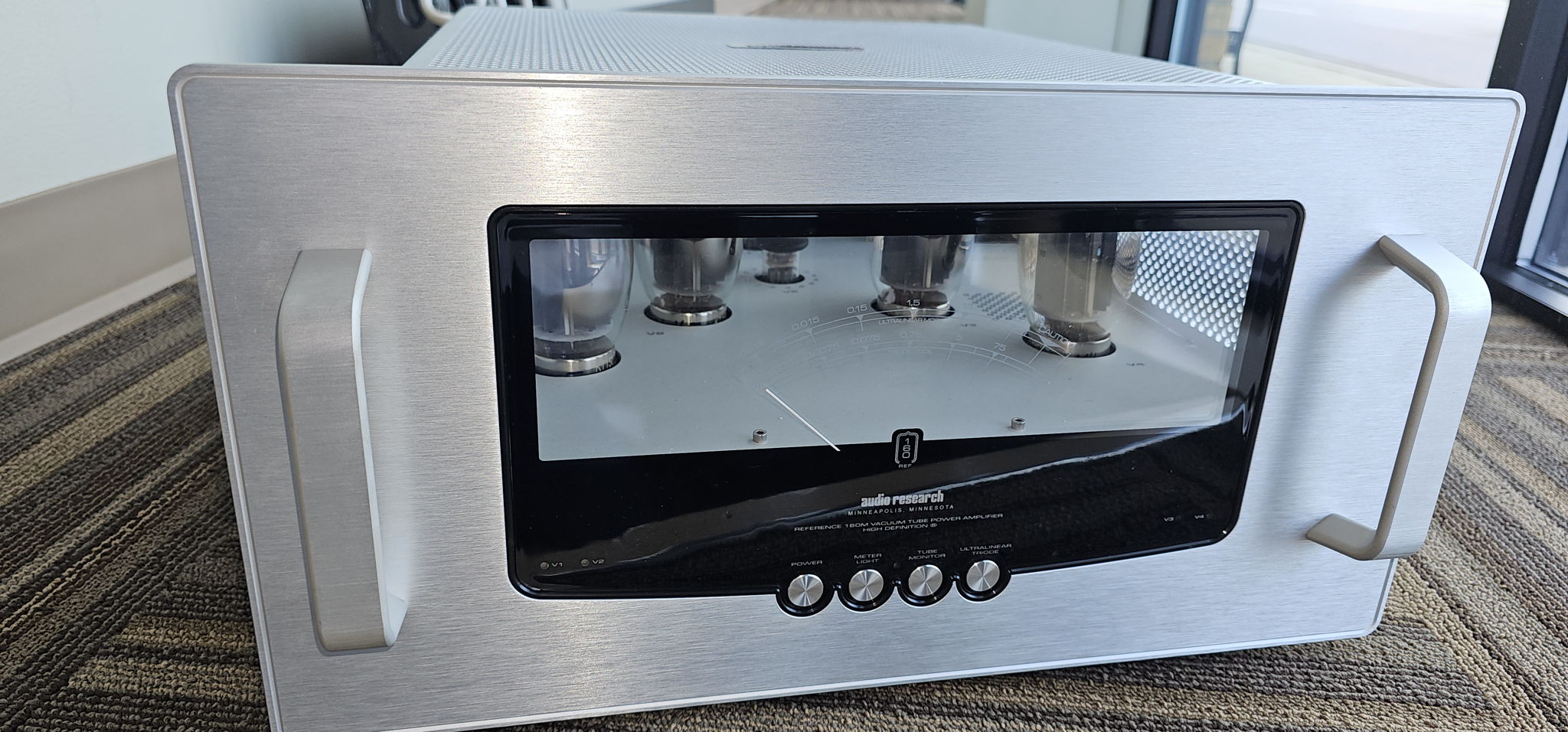 Audio Research Reference 160 M -PRICE REDUCED