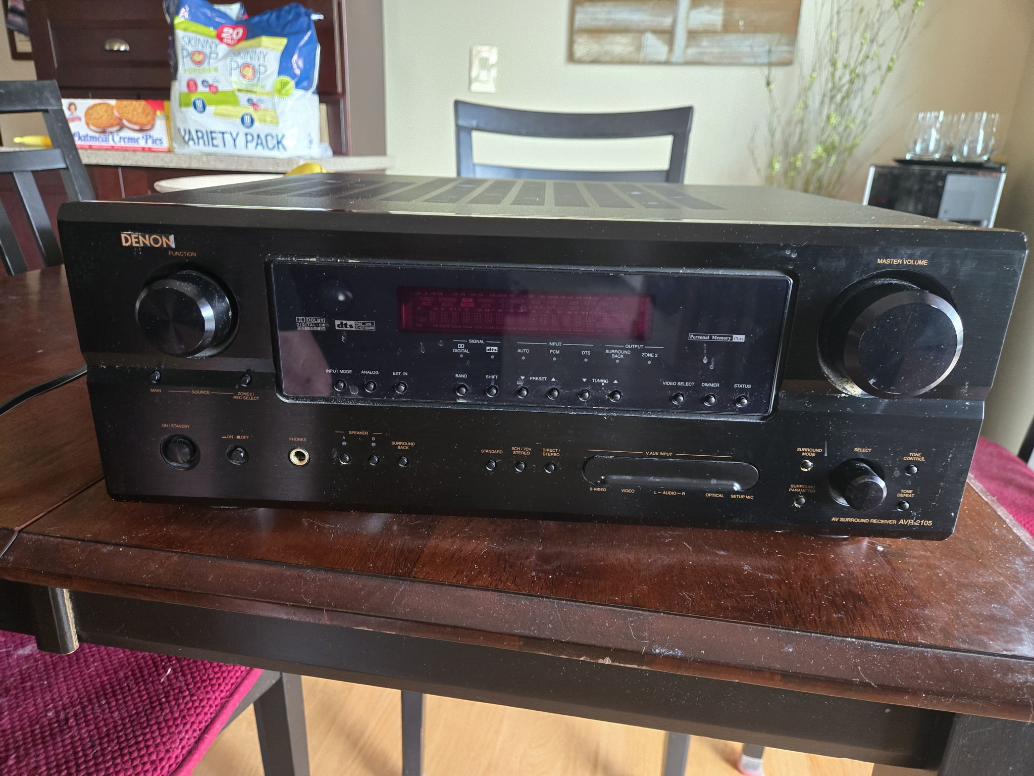 Denon AVR 2105