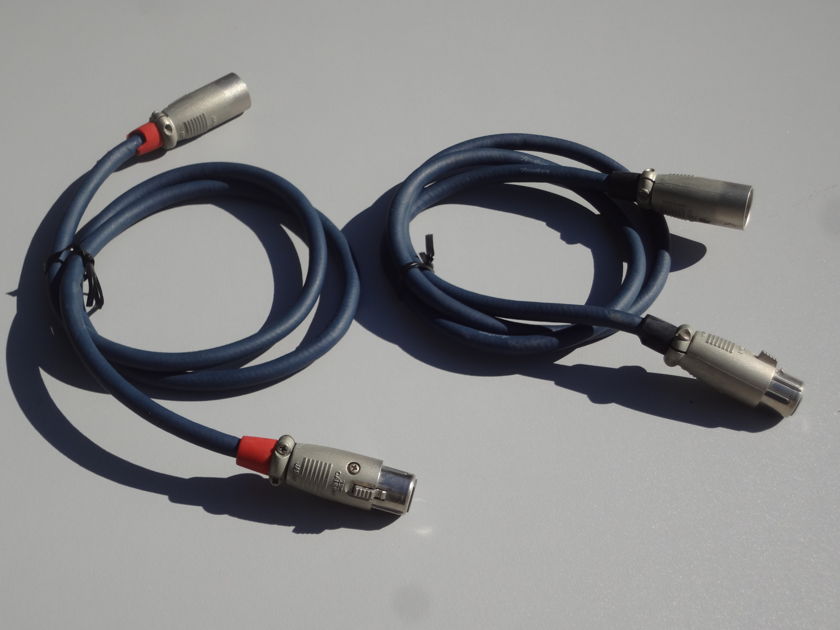 ACCUPHASE  XLR CABLES 1 METER LONG