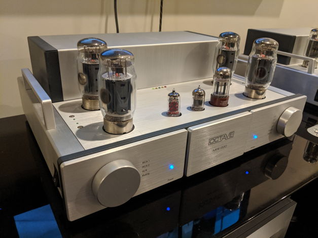 Octave Audio MRE 220 Tube Mono Power Amplifiers