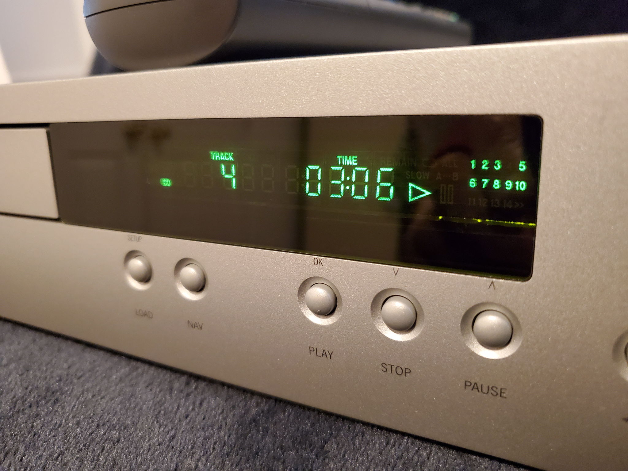 Arcam DV29 ($3250) REFERENCE CLASS disc player($3250 re... 10