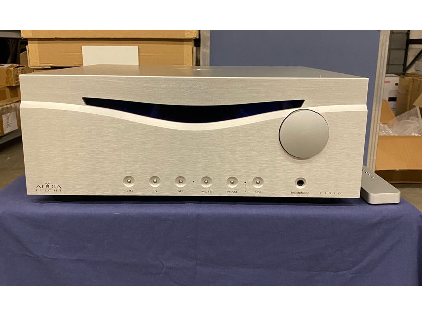 Audia Flight FLS 10 Integrated Amplifier - Outstanding Condition Trade-in!