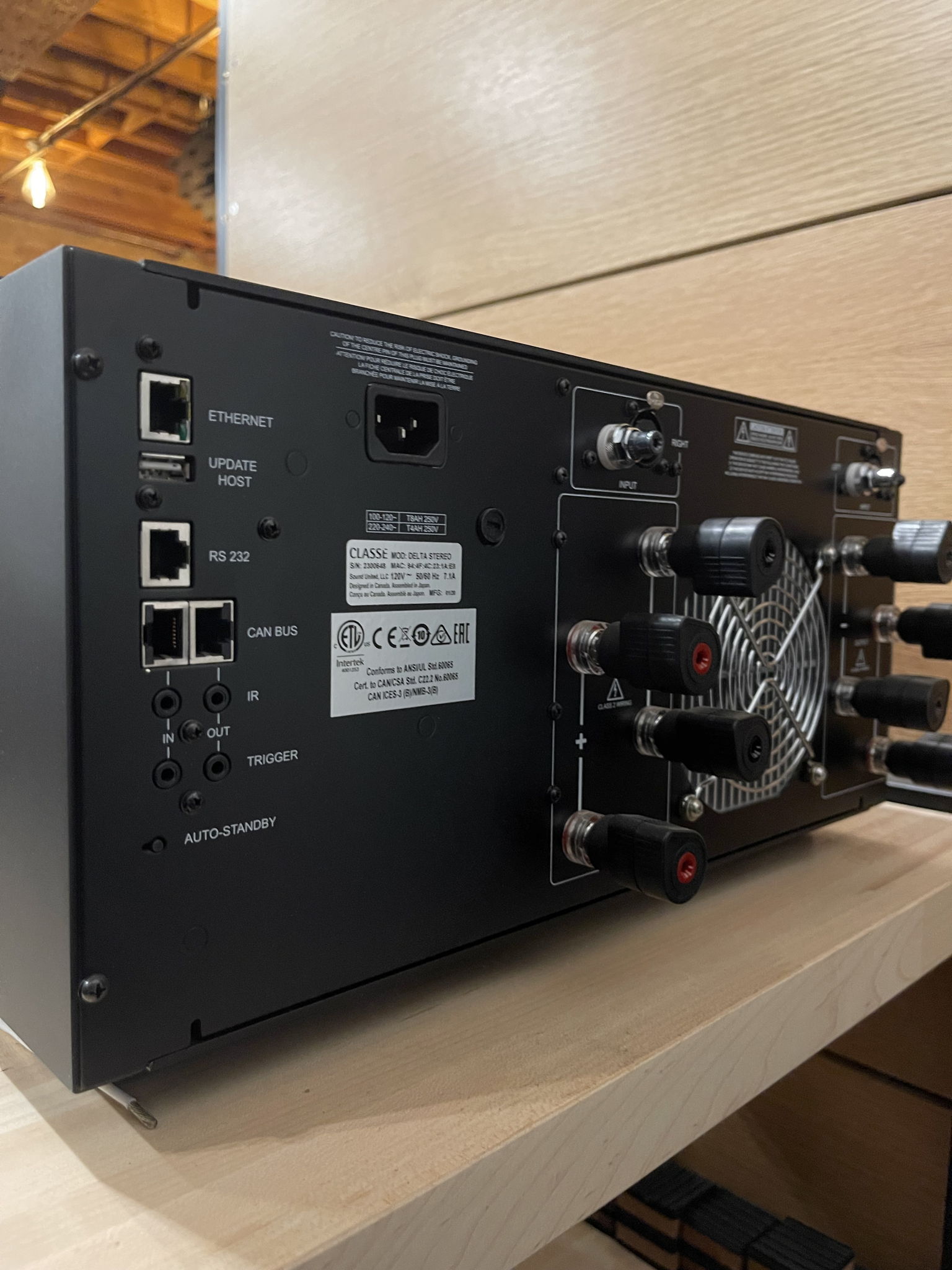 Classe  Delta stereo amplifier 2