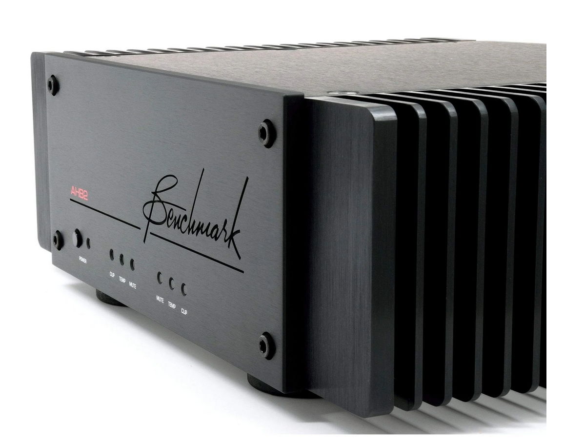 Benchmark AHB2 with Benchmark STUDIO & STAGE™ Speaker C... 4