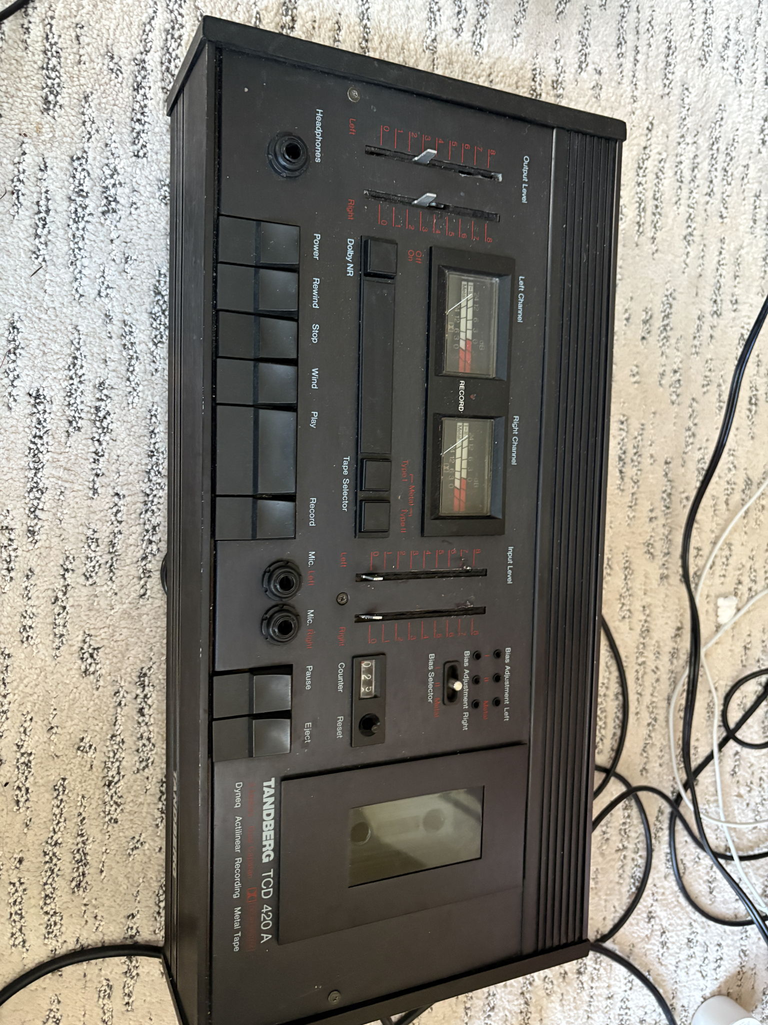 Vintage Tandberg TCD-420A Cassette Desk Player Recorder 6