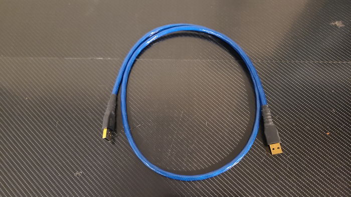 Nordost Blue Heaven USB Cable. A to A connectors. 1 Meter.