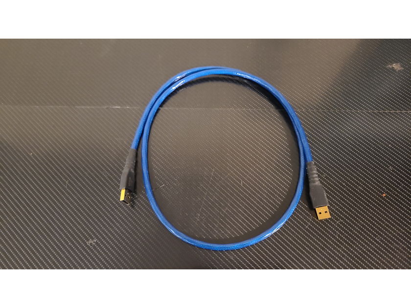 Nordost Blue Heaven USB Cable. A to A connectors. 1 Meter.
