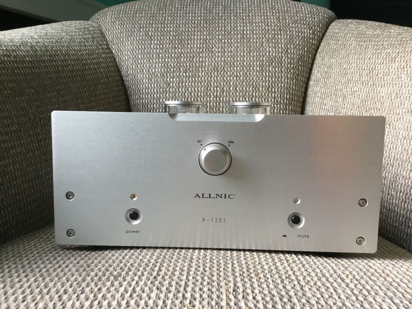 Allnic H1201 Phono Stage