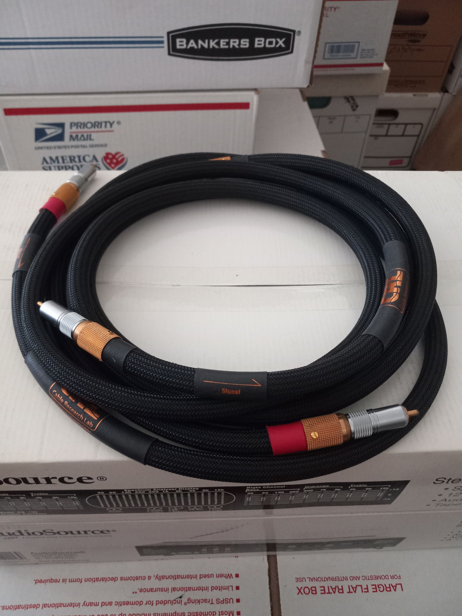 CRL (Cable Research Lab) Copper Series RCA Interconnect... 8