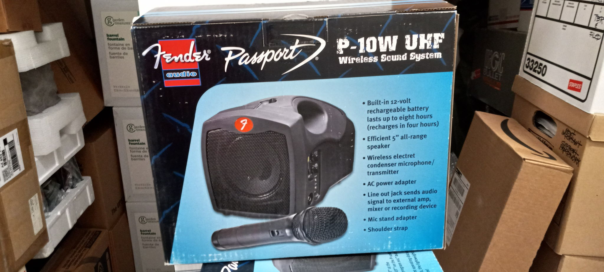 Fender Compact Mini Wireless UHF Portable PA System - P... 2