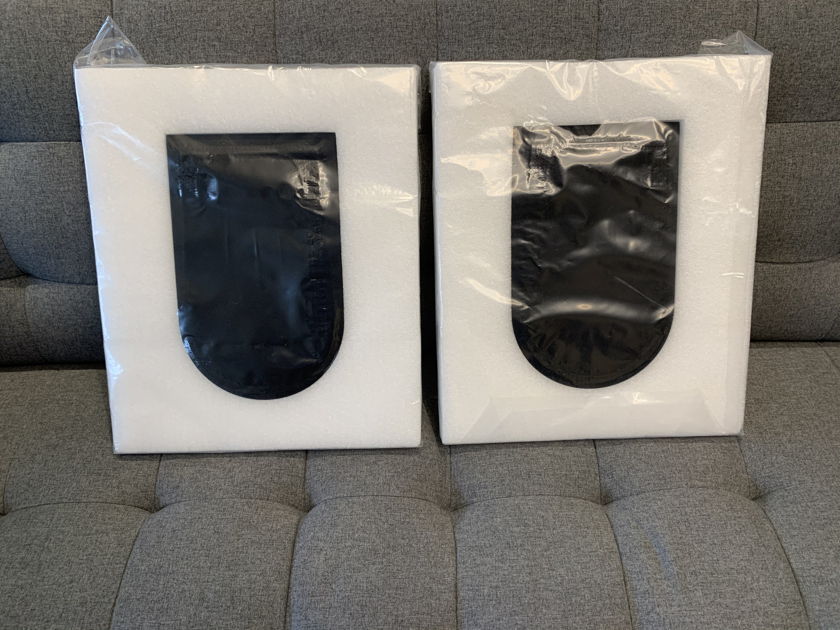 Kudos Super 20 Beautiful Cherry Finish For Sale Audiogon