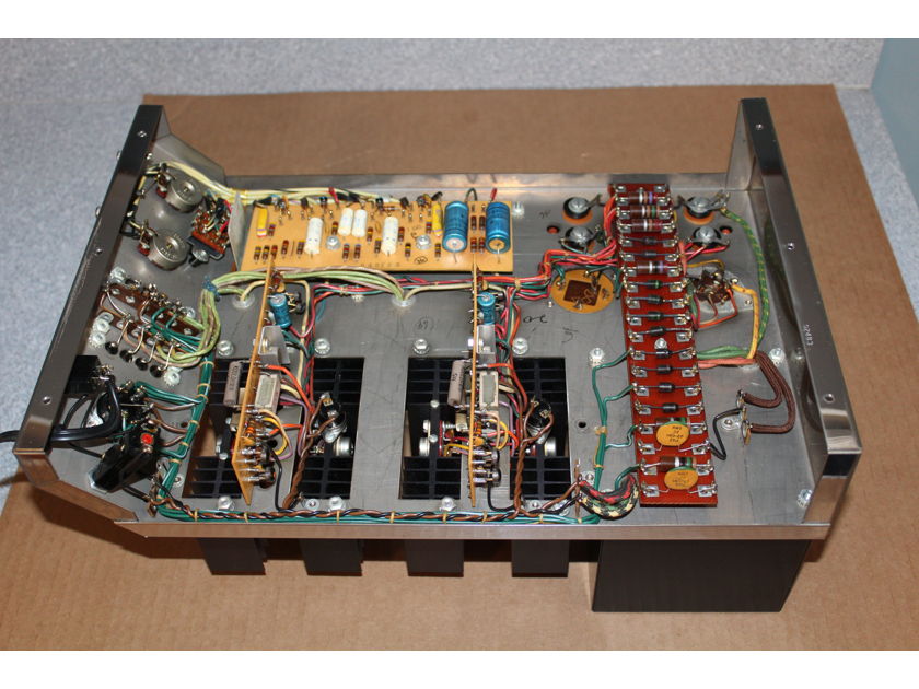 McIntosh MC-250 stereo amplifier EXCEPTIONAL SURVIVOR CLASSIC AMERICAN HI FI
