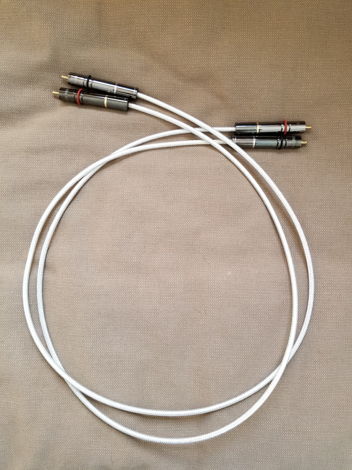 High Fidelity Cables CT-1 Enhanced RCA Cables
