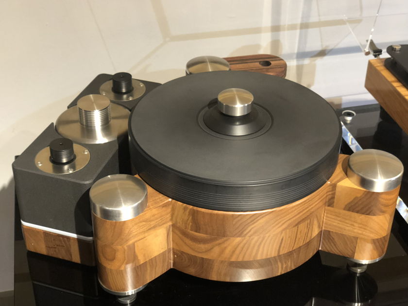 PBN Audio GrooveMaster  Walnut finish dual motor, No arm. Trade are welcome