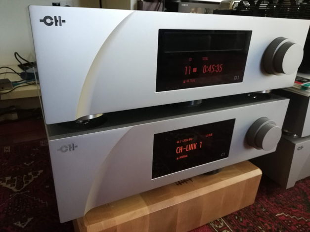 CH Precision D1 SACD/CDP and C1 DAC Controller - top of...