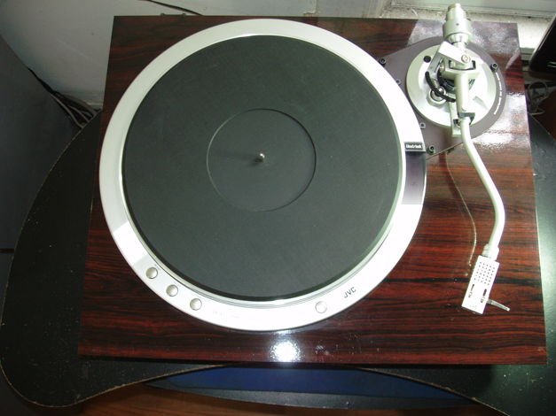 JVC QL-A75 Excellent Condition Vintage Turntable **With...