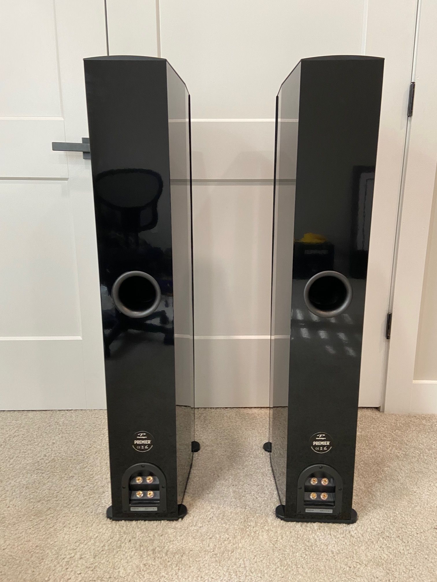 Paradigm Premier 800f pair.  Great Condition, One Owner. 5