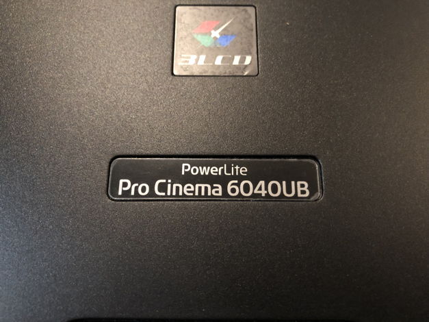 Epson Pro Cinema 6040ub WOOF!!  steal this one!