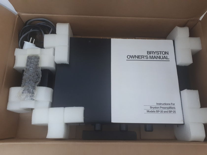 Bryston BP-25 + PSR  230V  Near Mint Condition, Boxed!