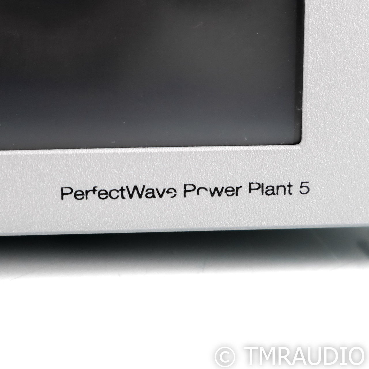 PS Audio PerfectWave Power Plant 5 AC Power Line Regene... 6