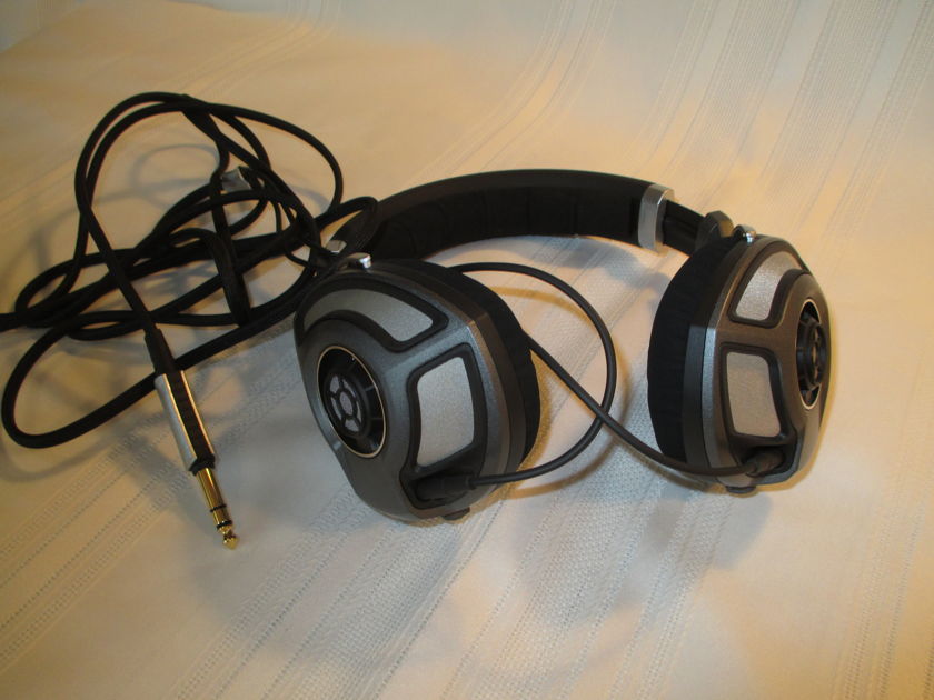 Sennheiser Headphones HD 700 w/headphone cable, and manual (please see description).