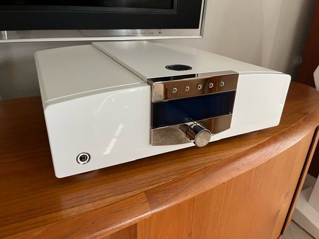 MBL Integrated Amplifier C51