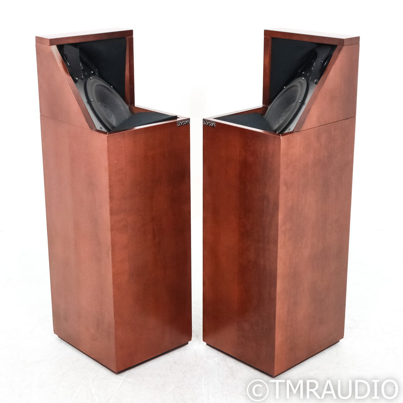 Larsen 6.2 Floorstanding Speakers; Red Wine Pair (67971)