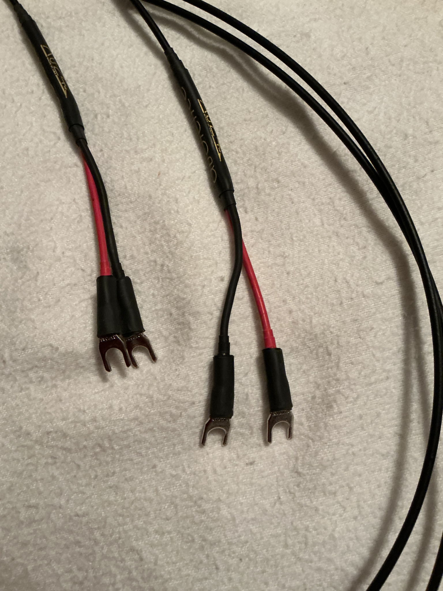 Audience AU24 Bi-Wire 2M Spade to Spade Pair of Speaker... 3