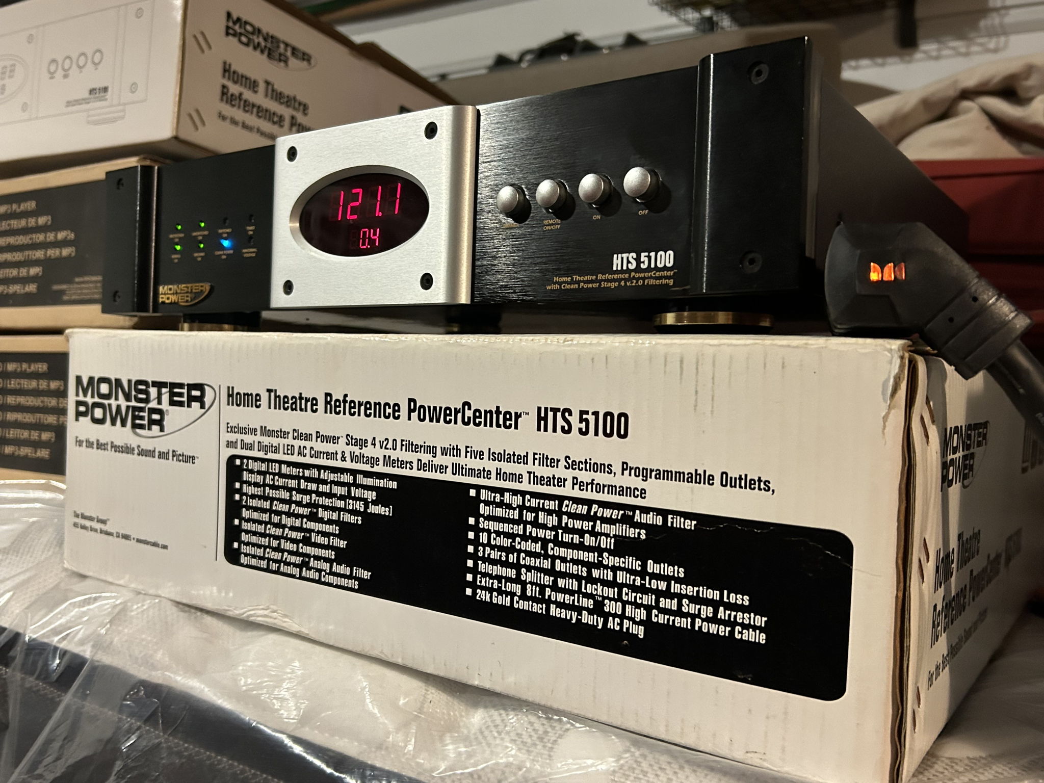 Monster Power HTS 5100 Power Center 7