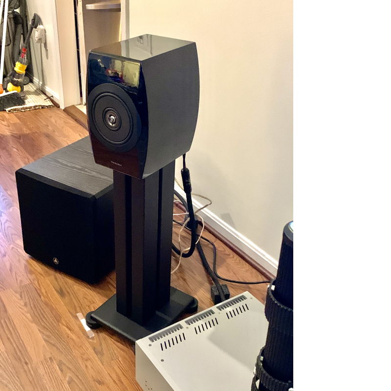 Technics SB C700 Speakers w Stands Stere For Sale Audiogon