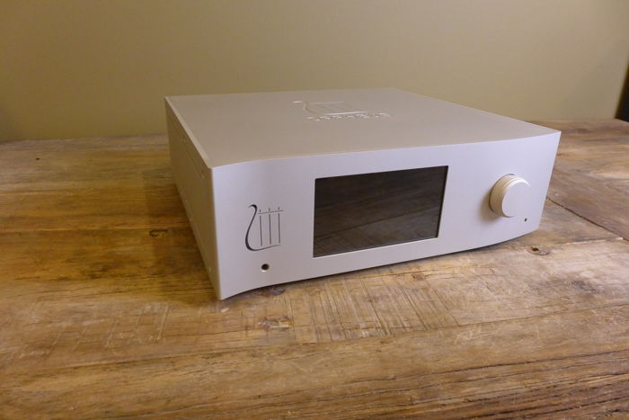 Orpheus Labs Absolute Integrated Amp 230v version