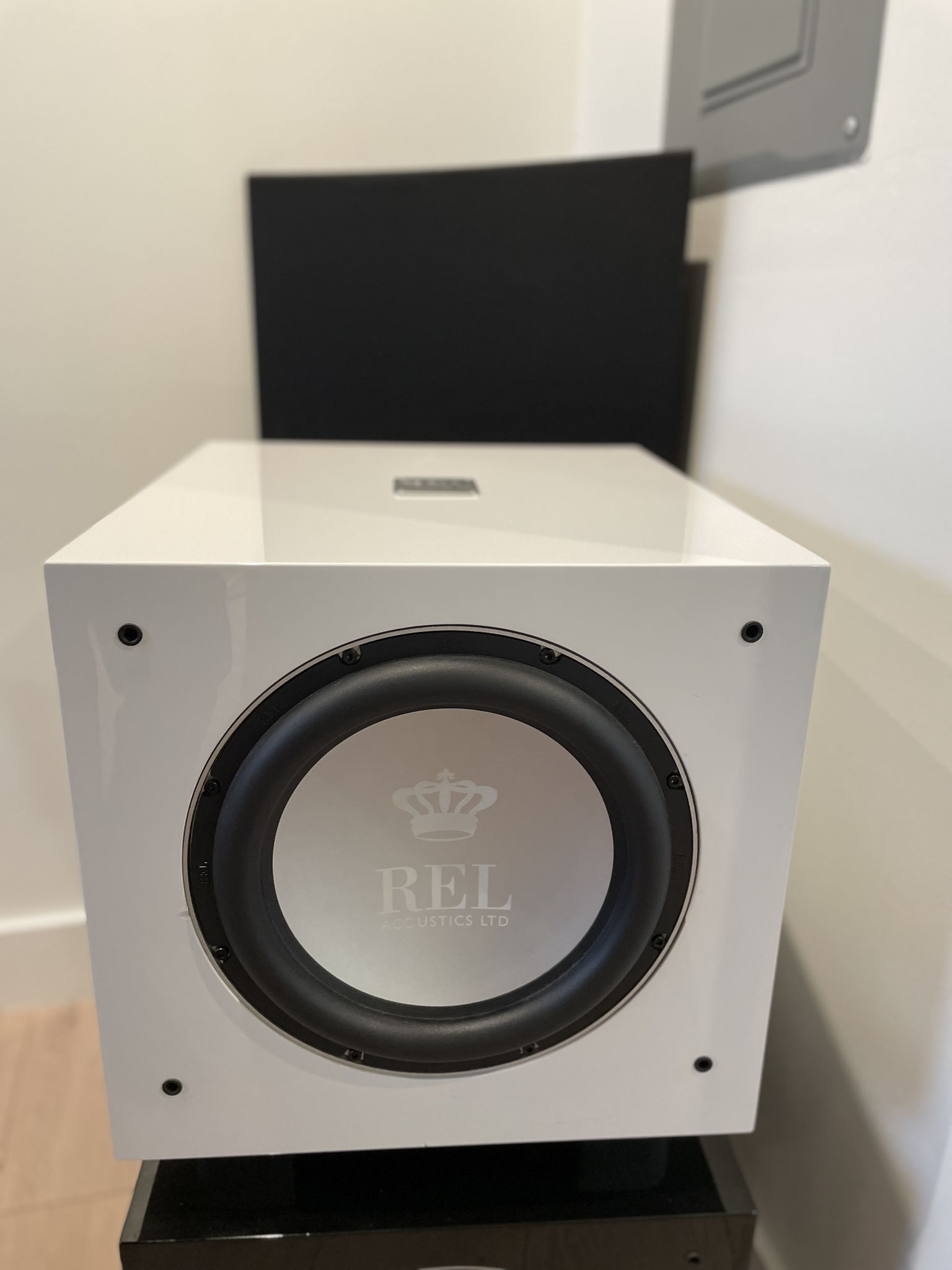 REL Acoustics S/812 S812 12" Inch Subwoofer Speaker Whi... 2