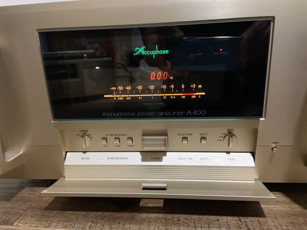 Accuphase A-200 CLASS A