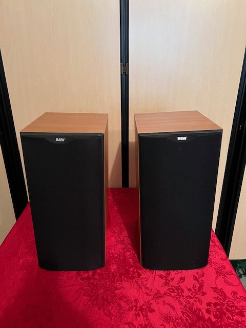 B&W (Bowers & Wilkins) DM-602 s2