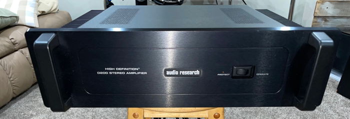 Audio Research D-200 Power Amp. Black. Second Owner. Ex...