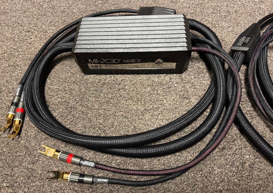 MIT 2C3D Level 2 Speaker Cables 2